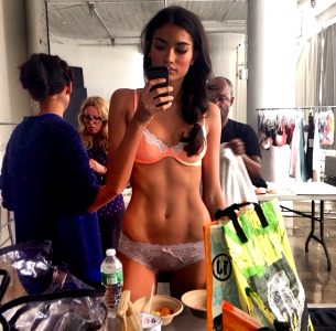 Kelly Gale On Set With Vs